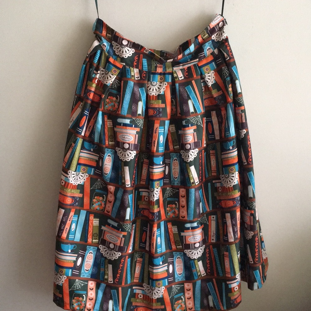 Vintage Style Bookish Swing Skirt Size 10